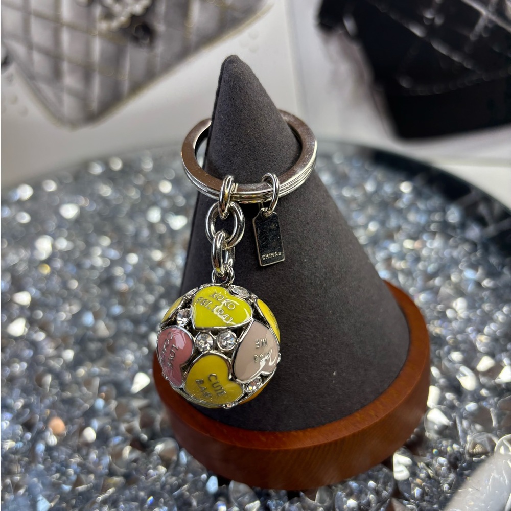 Coach 3D Poppy Bag Multi Heart Sphere Pave Crystal Keychain Keyring Charm NWOT - Picture 7 of 10